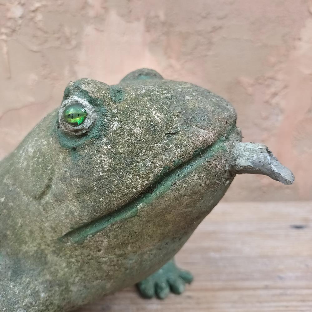 Toads & Frog Statues