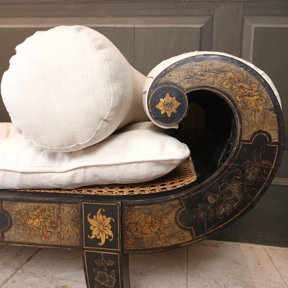 Regency Black Lacquered Window Seat