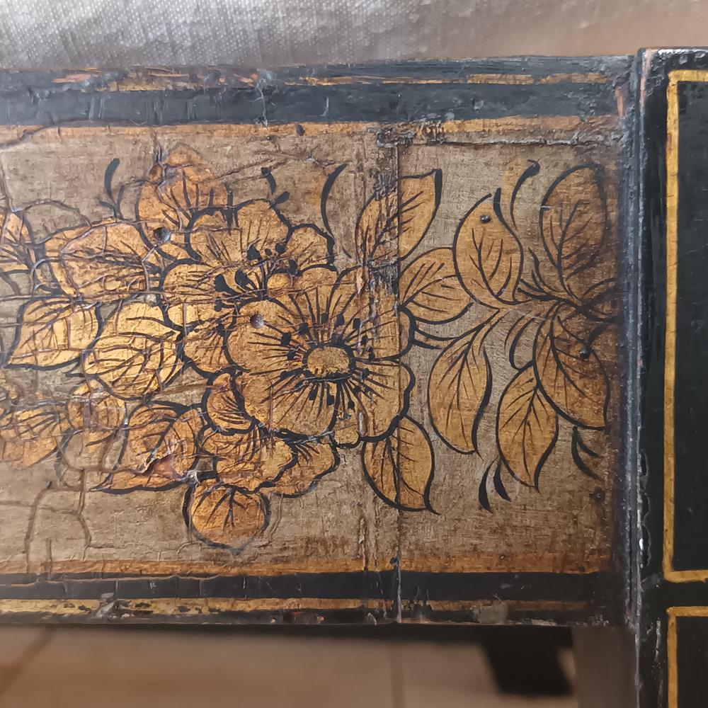 Regency Black Lacquered Window Seat