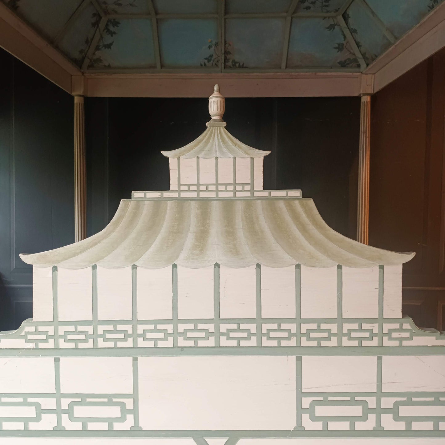 An Edwardian Freestanding Four Poster Bed