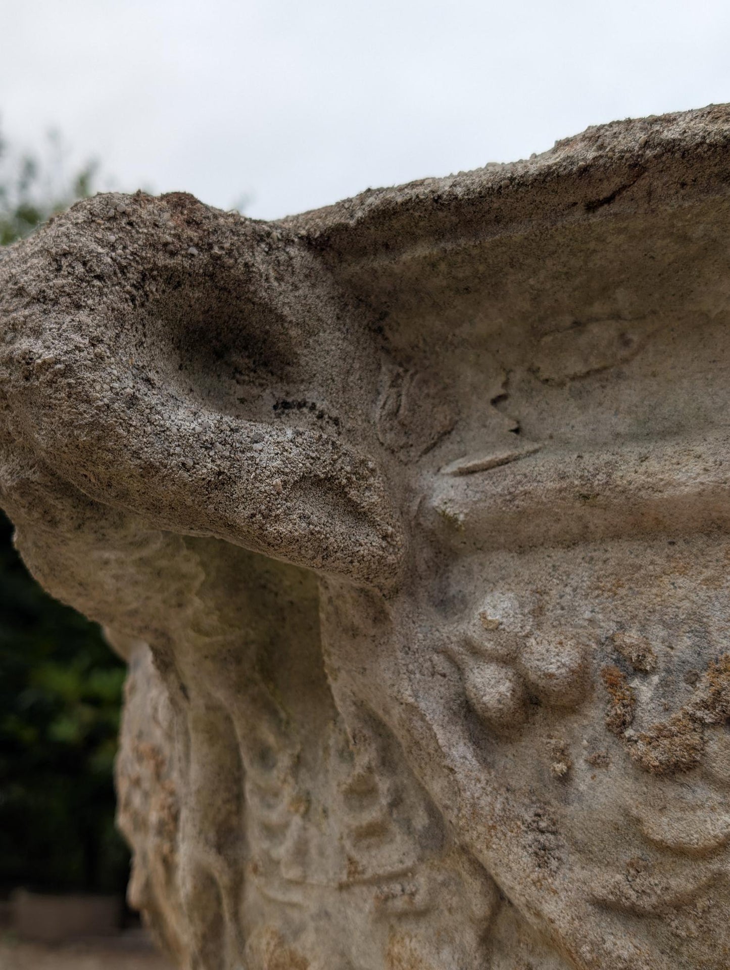 Mid 20th Century Garden Urn