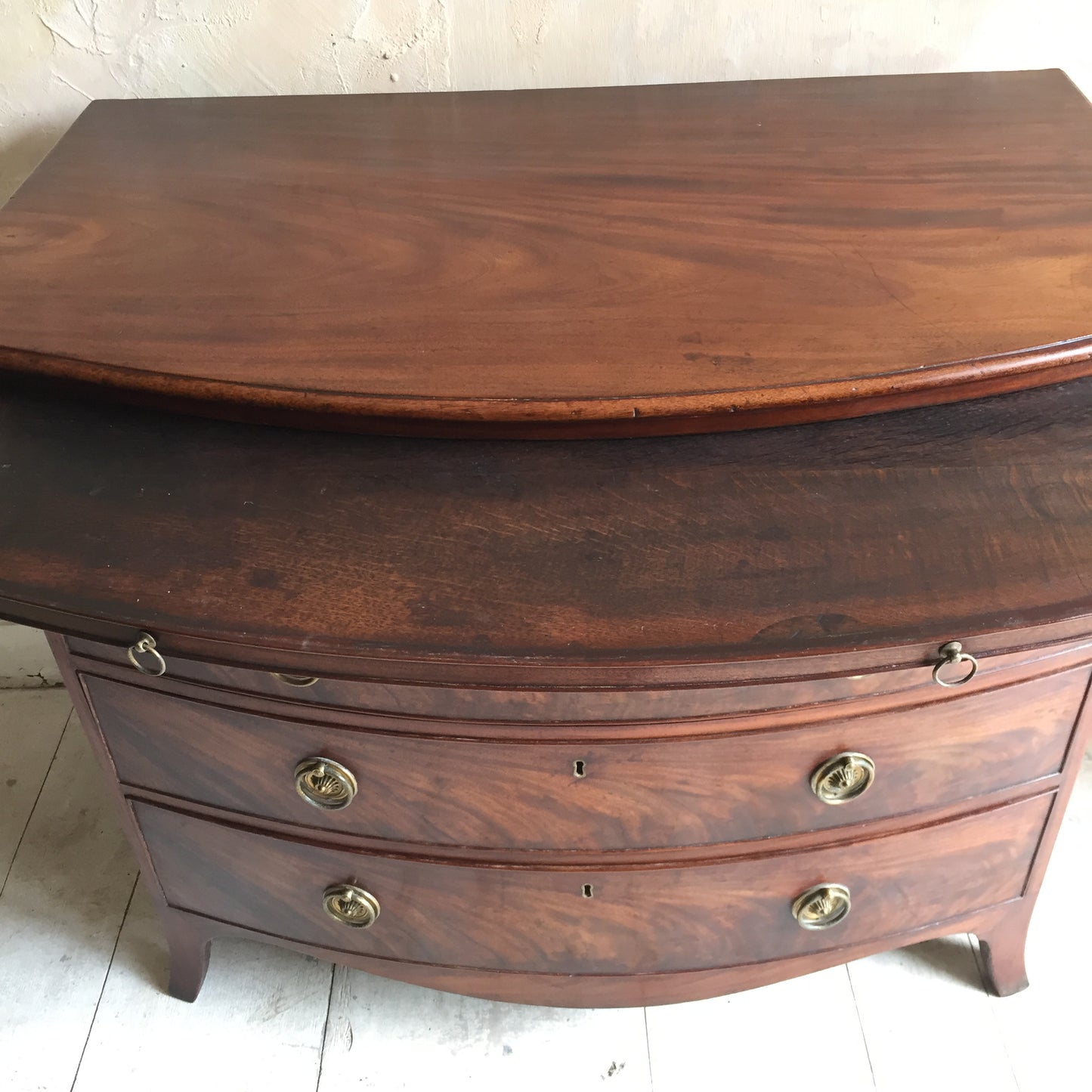 Mahogany Chest Of Drawers