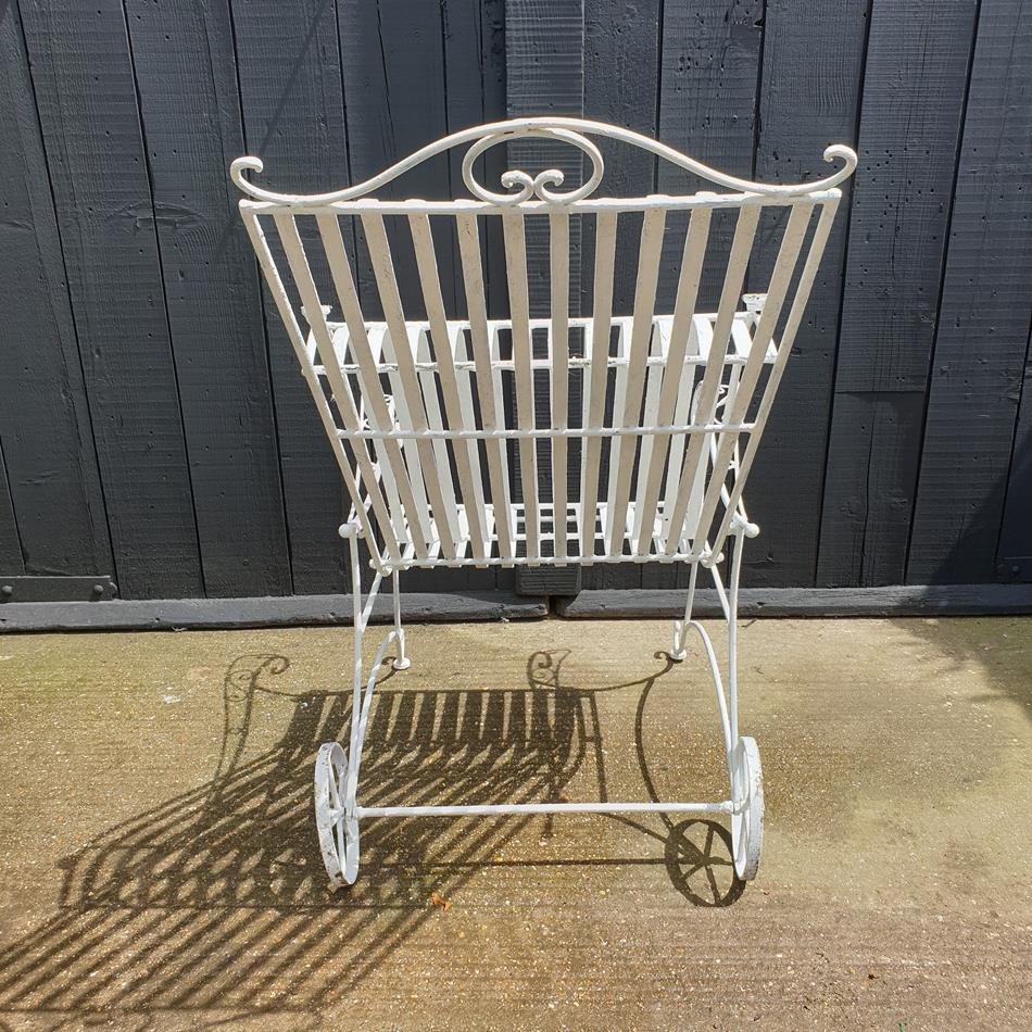 Painted Iron Sun Lounger