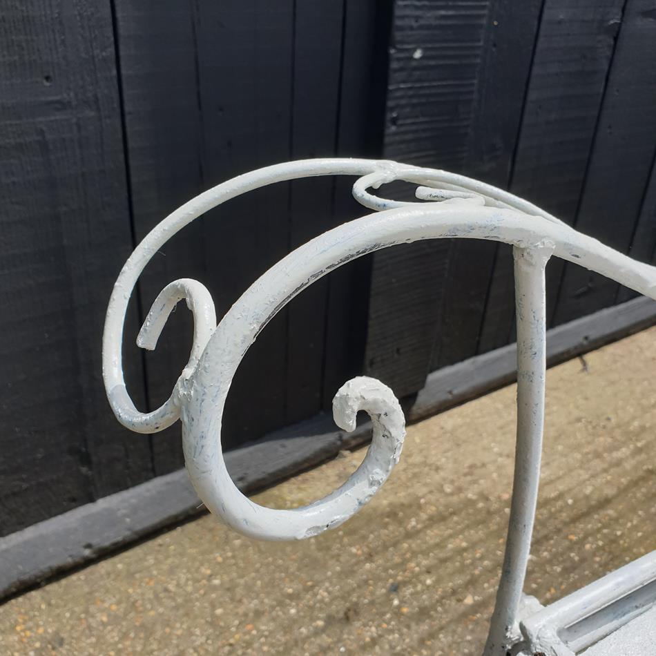 Painted Iron Sun Lounger