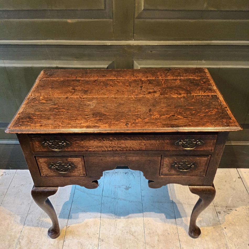 An Early 18th Century Oak Lowboy