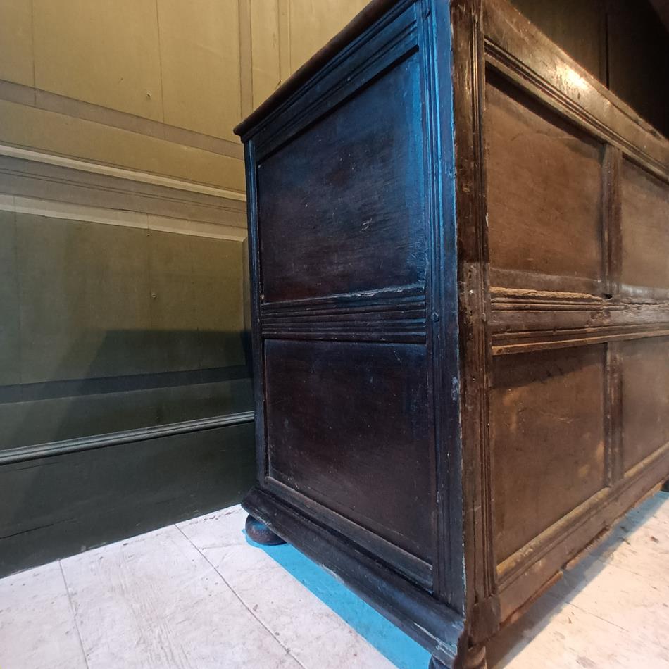 A Late 17th Century Chest Of Drawers