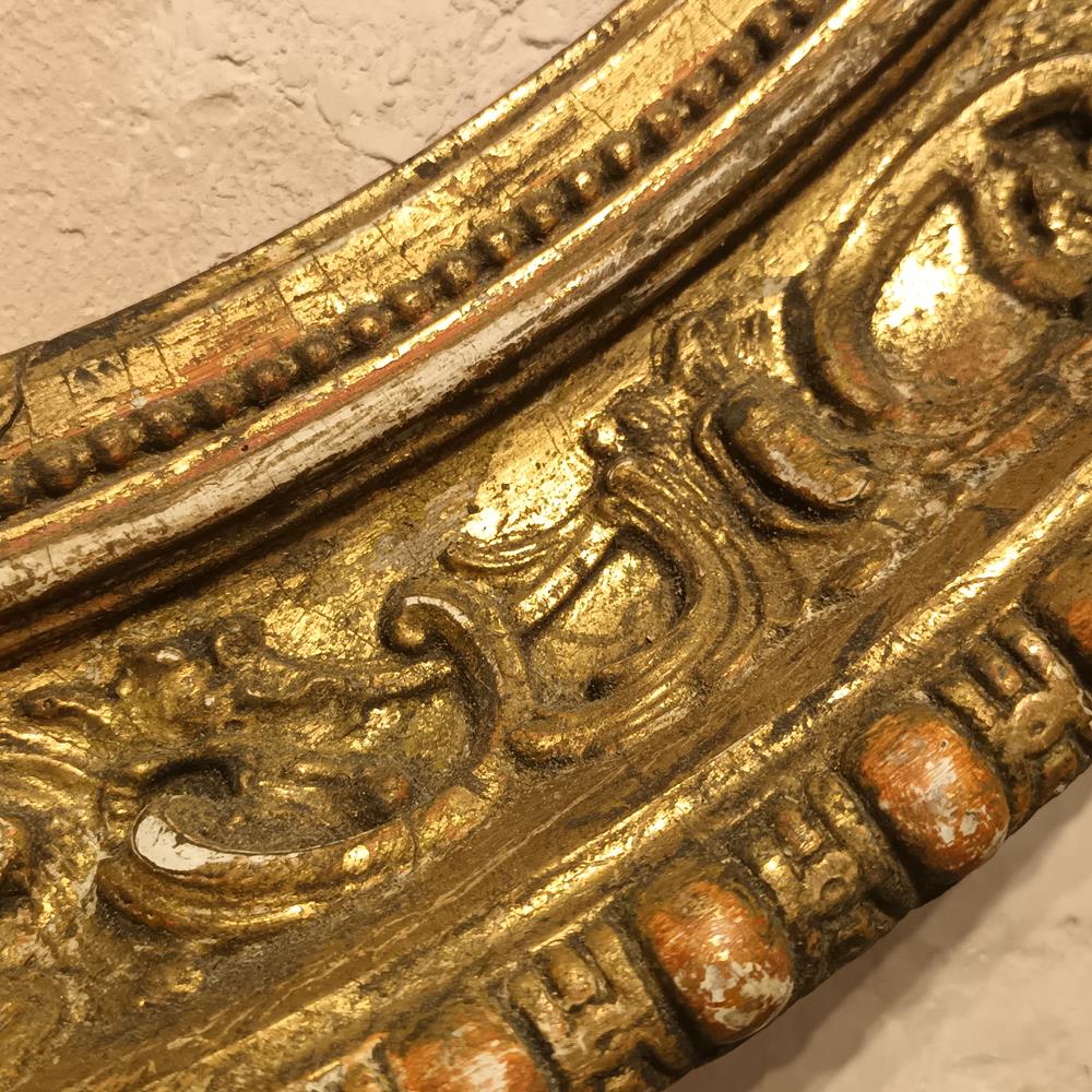 19th Century Gilt Oval Frame