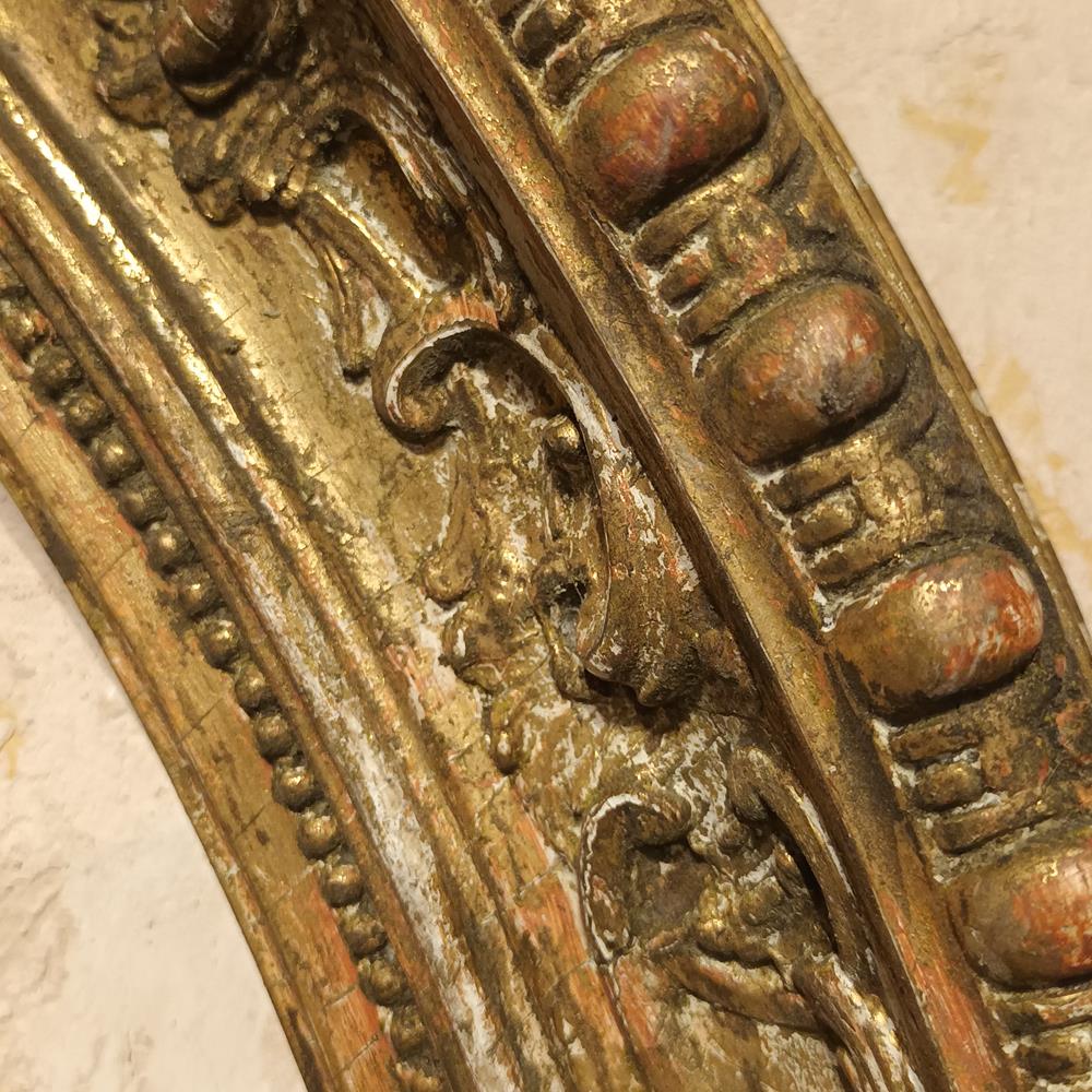 19th Century Gilt Oval Frame