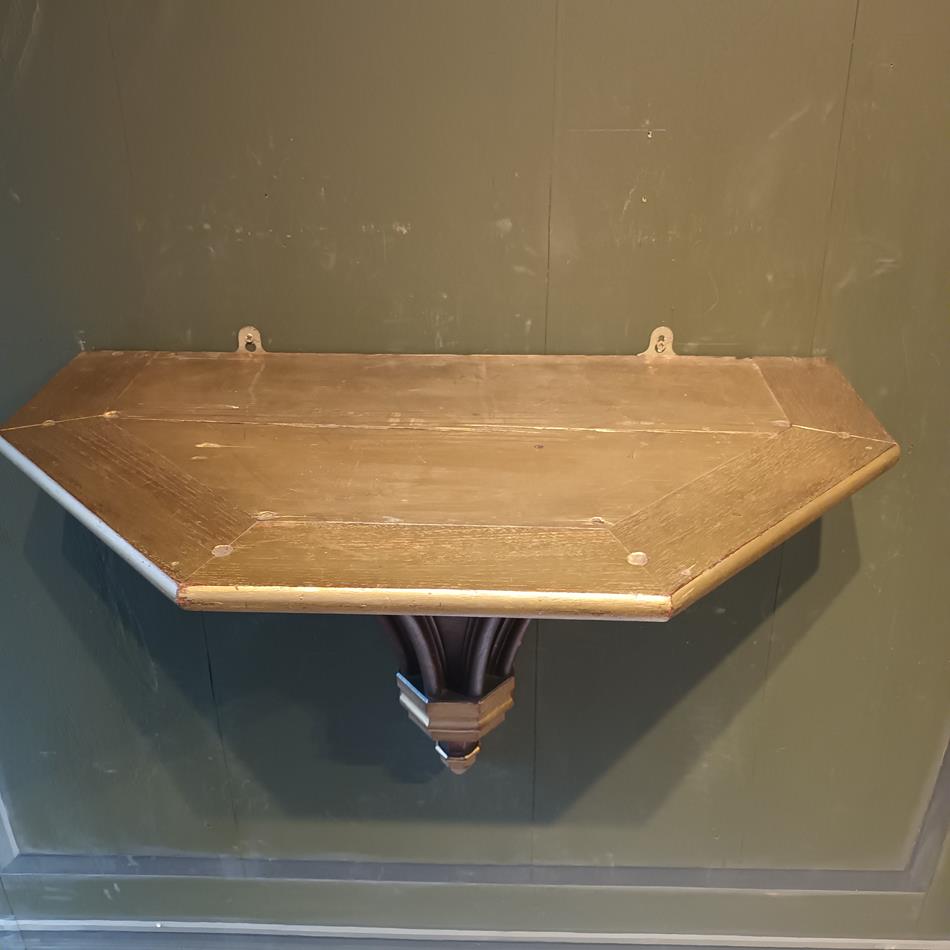 Gothic Revival Oak Wall Bracket