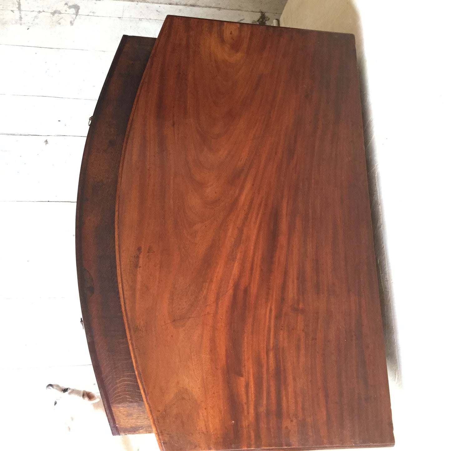 Mahogany Chest Of Drawers