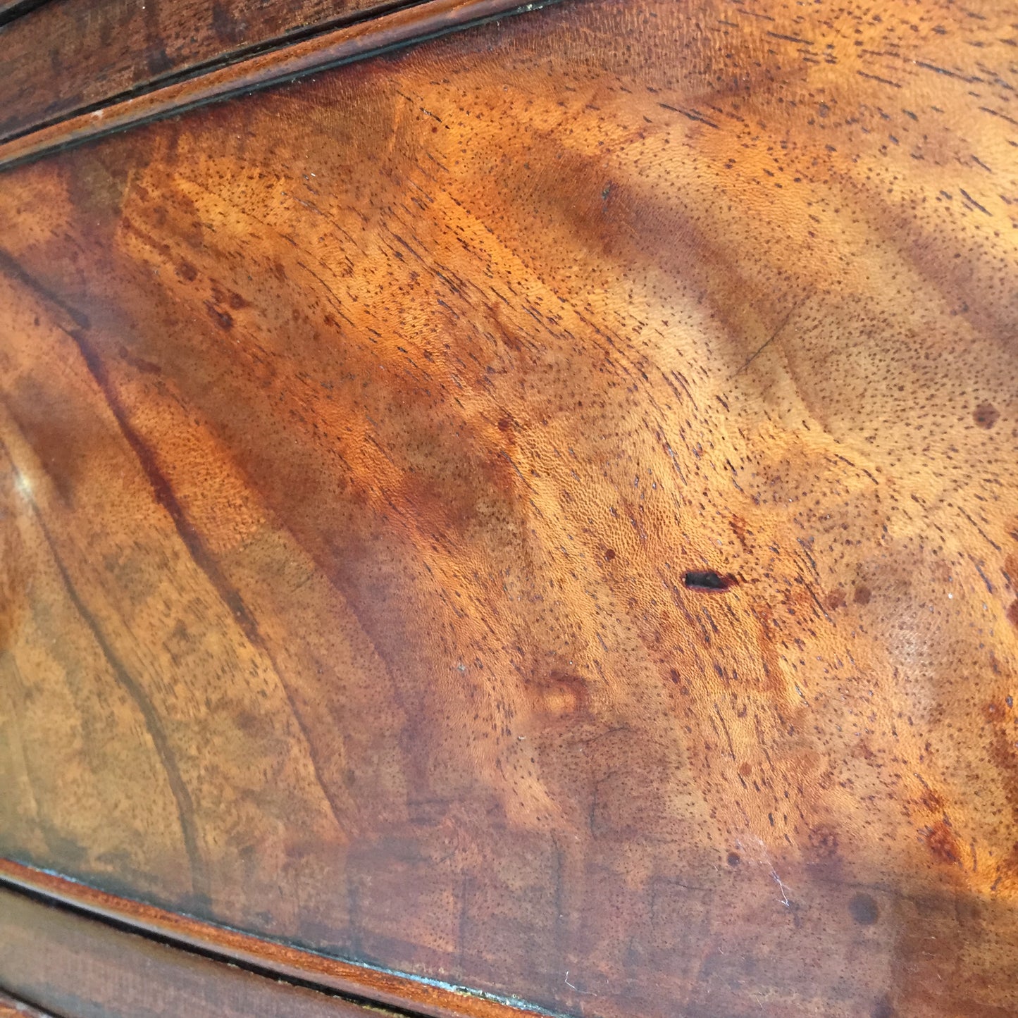 Mahogany Chest Of Drawers