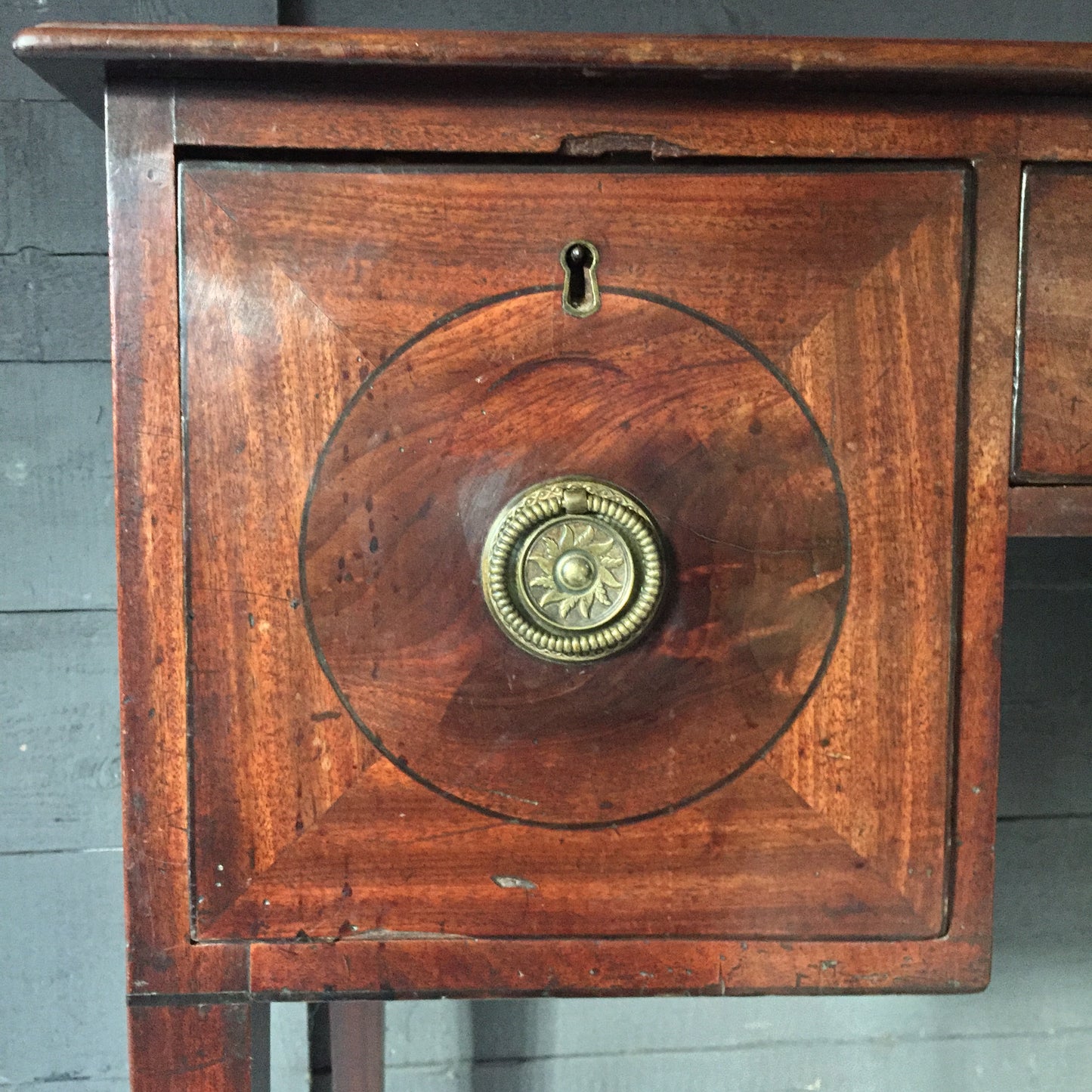 Hepplewhite Dressing Table