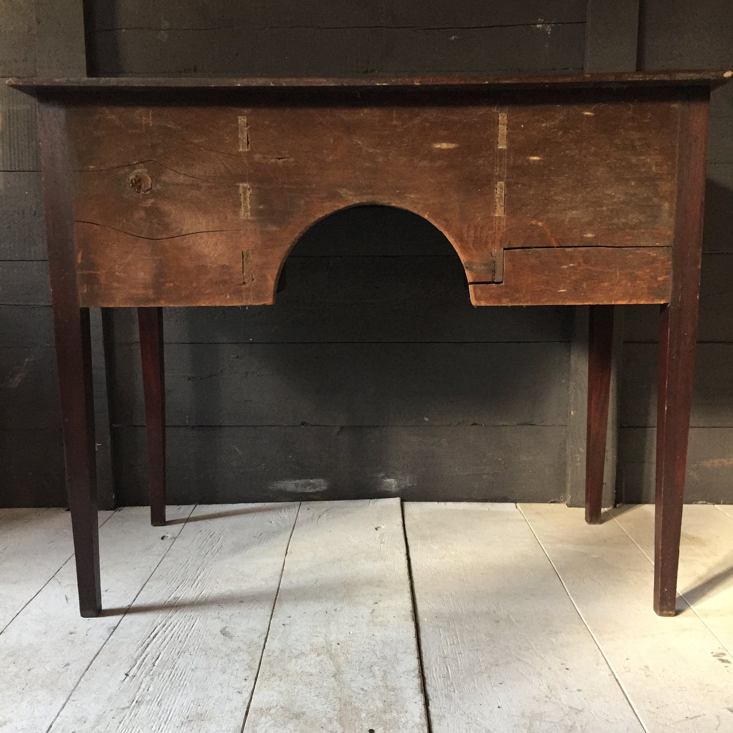 Hepplewhite Dressing Table