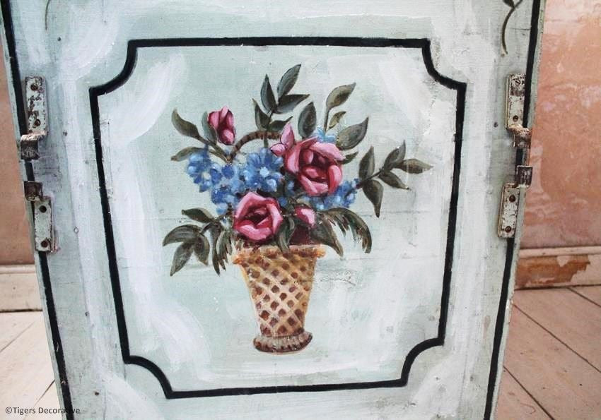 Early Edwardian Sedan Chair