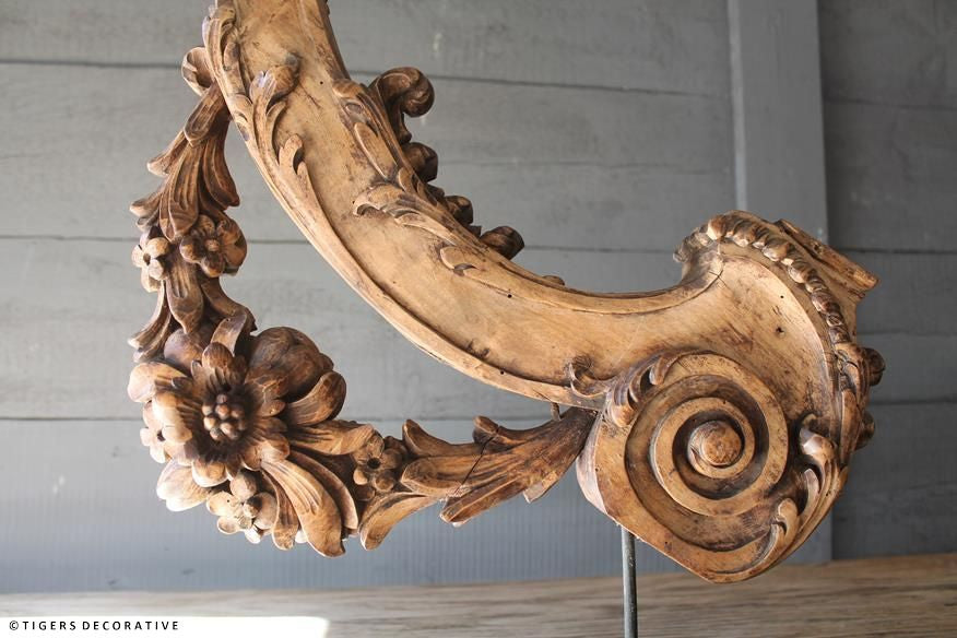 17th Century Carving