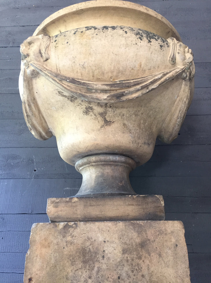 Blashfield Stamford Urn