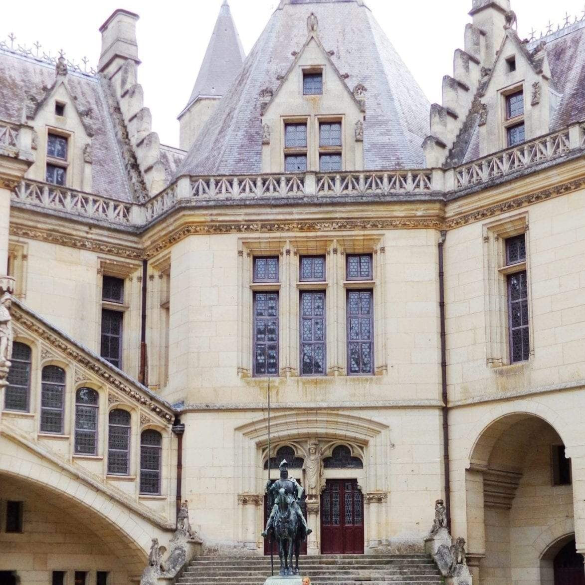 The French Beastie Statue