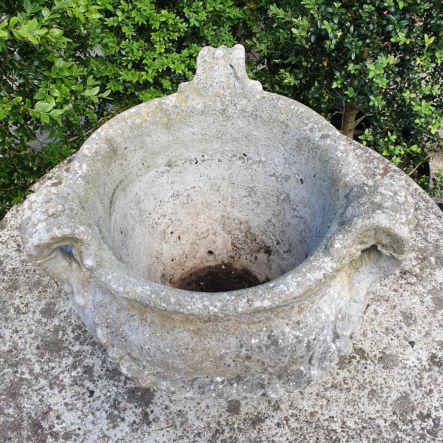 Amphora urn