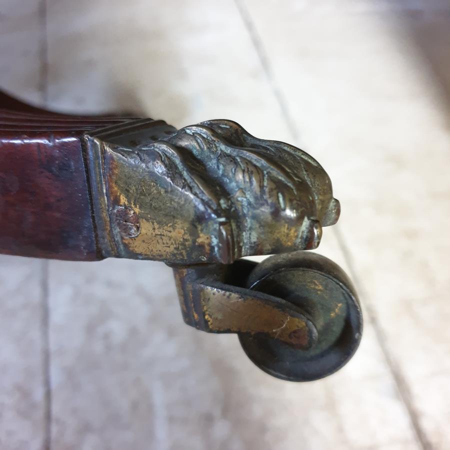 Mahogany Canterbury