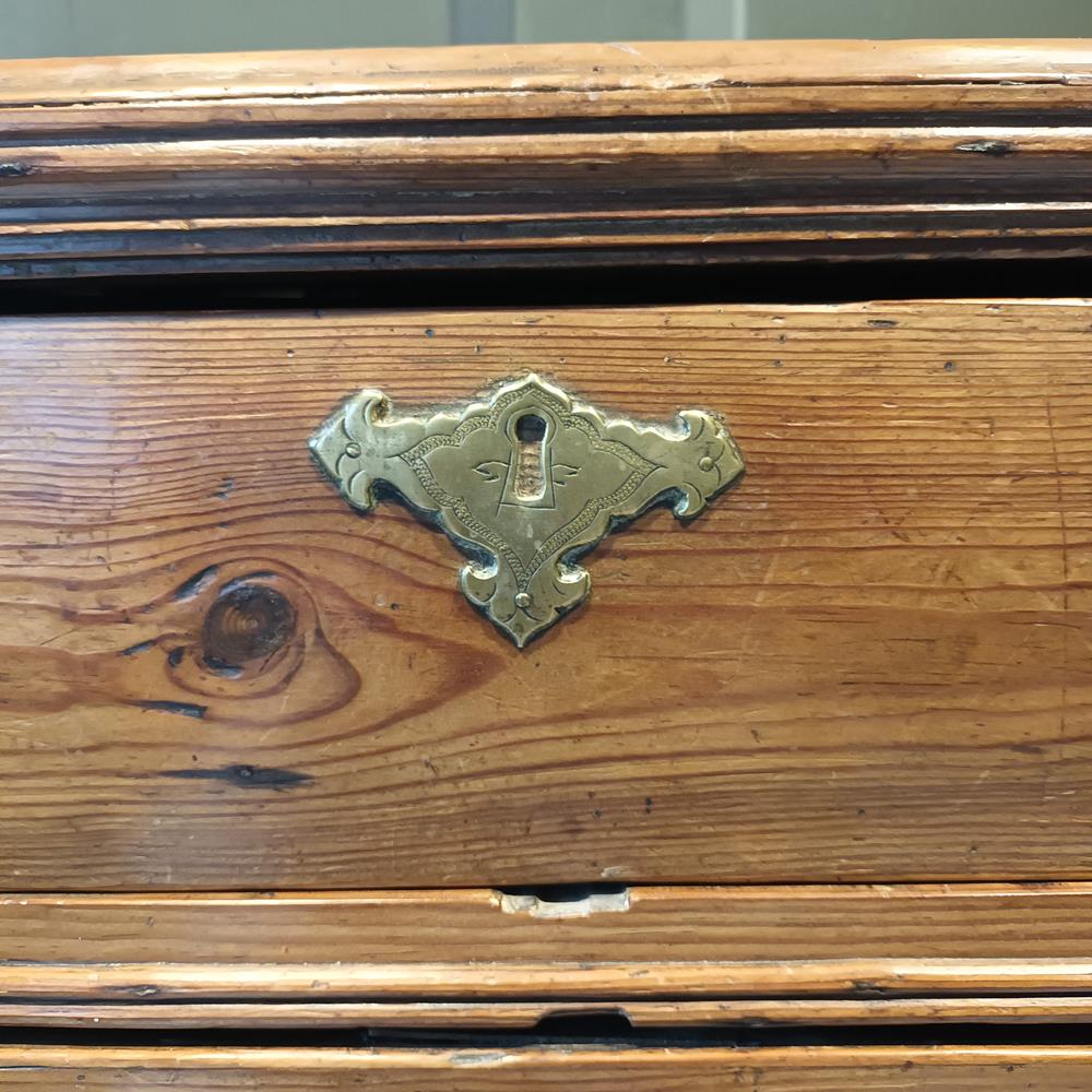 17th Century Pine Chest Of Drawers