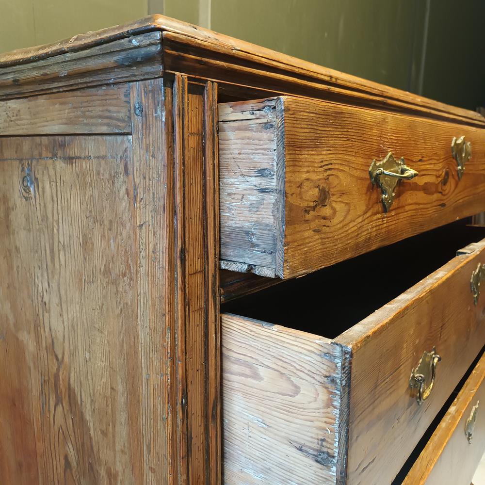 17th Century Pine Chest Of Drawers