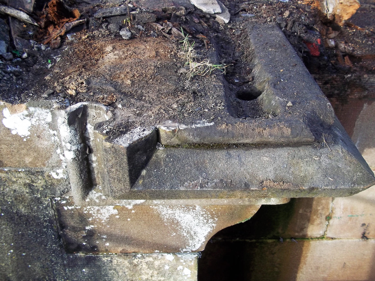 19th Century Dismantled Sandstone Cottage