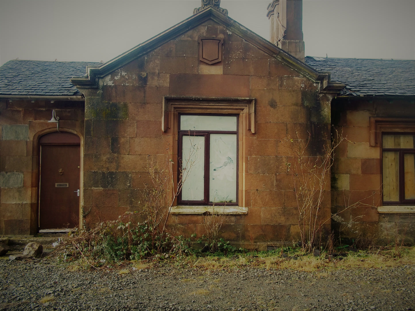19th Century Dismantled Sandstone Cottage
