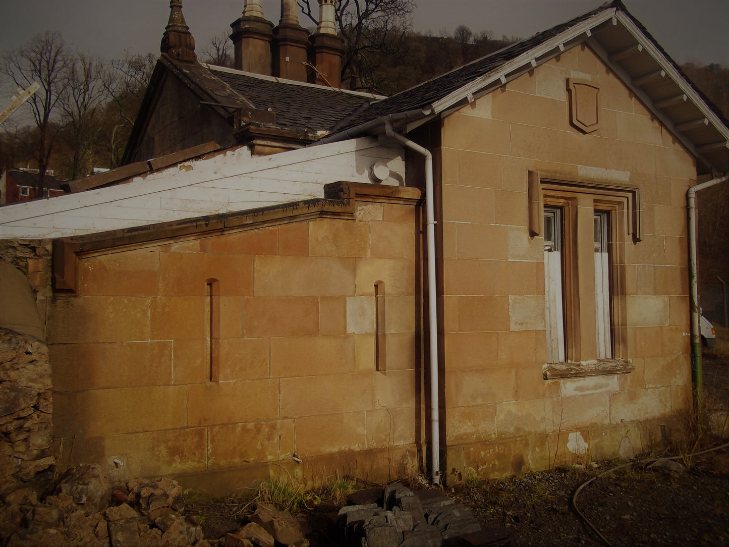 19th Century Dismantled Sandstone Cottage