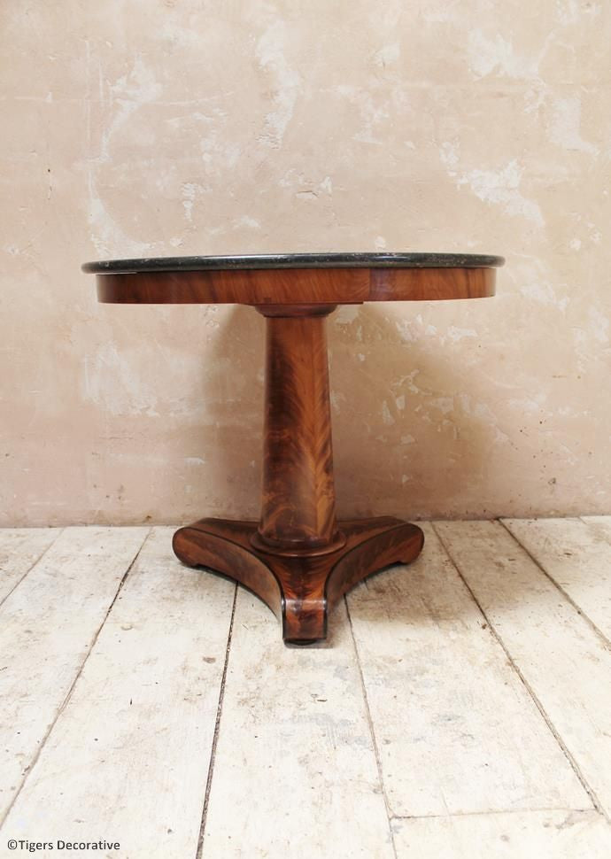 French Gueridon Table