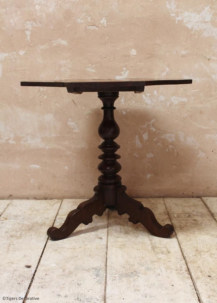 Victorian Games Table